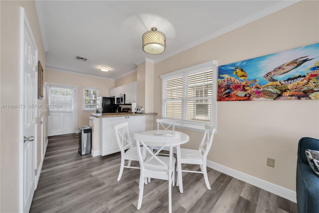 5036 Sunset Village Dr , Duck, FL 33050 Photo