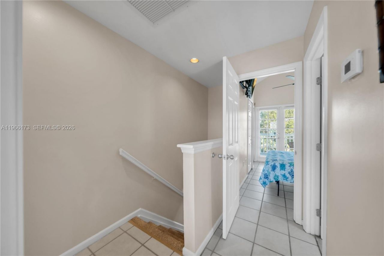 5036 Sunset Village Dr , Duck, FL 33050 Photo