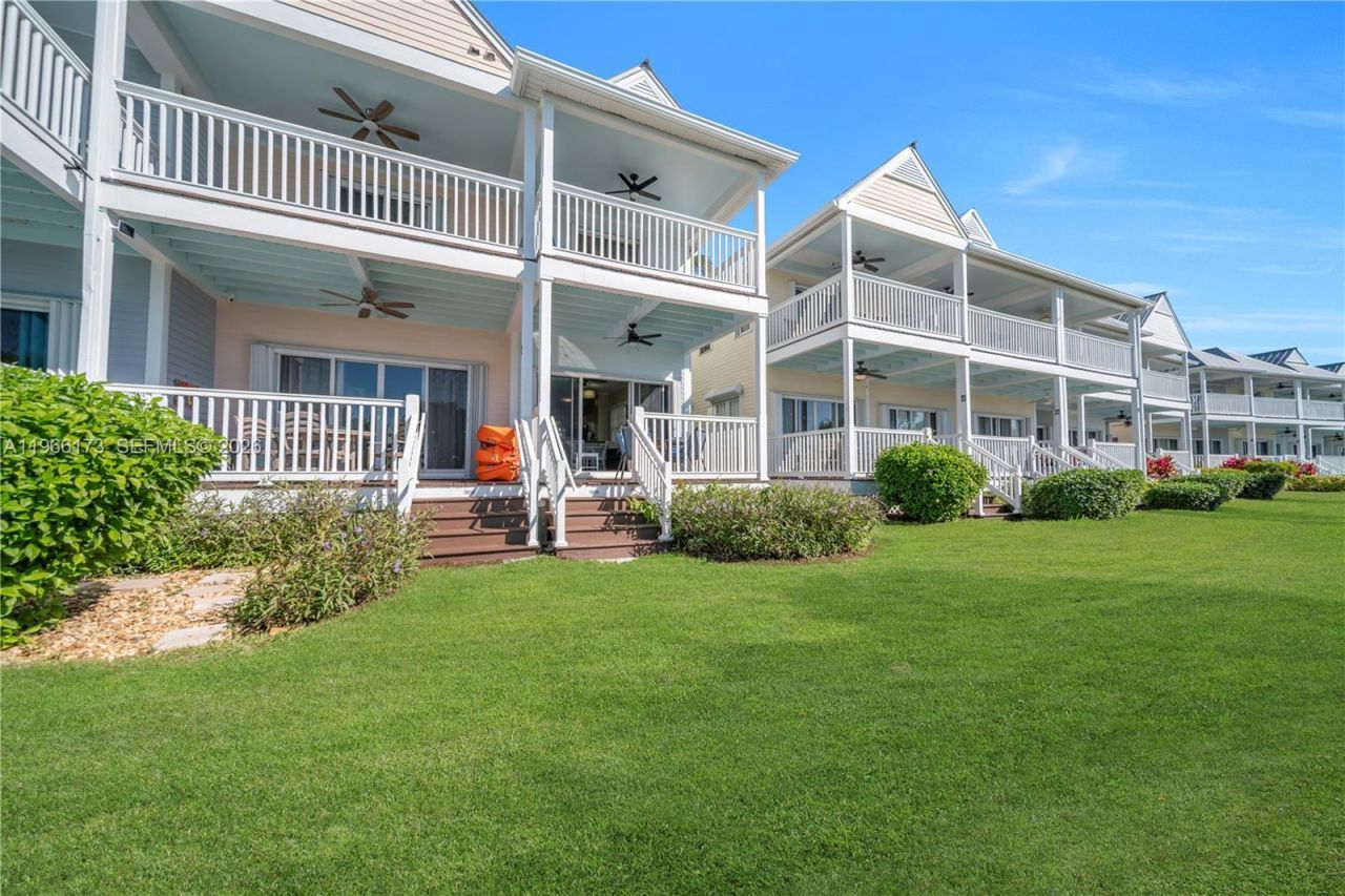 5036 Sunset Village Dr , Duck, FL 33050 Photo