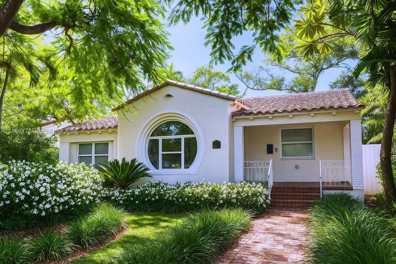 775 NE 76th St, Miami, FL 33138 Photo