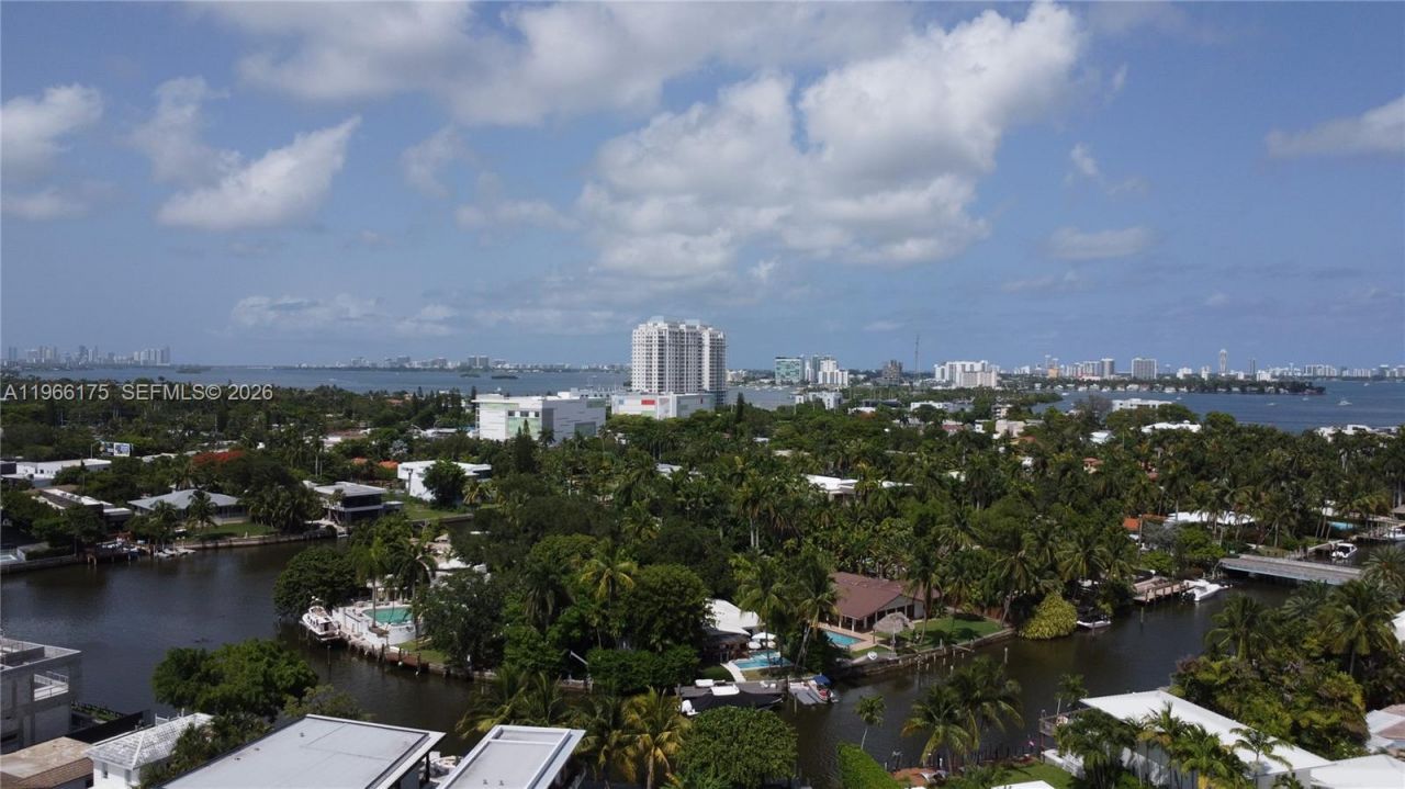 775 NE 76th St, Miami, FL 33138 Photo