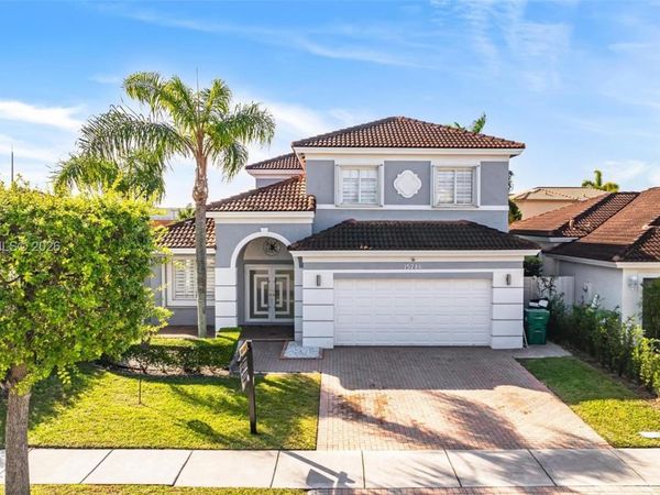 15786 SW 141st St , Unit 15786, Miami, FL 33196