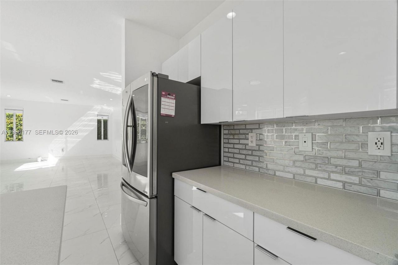 15786 SW 141st St , Unit 15786, Miami, FL 33196 Photo