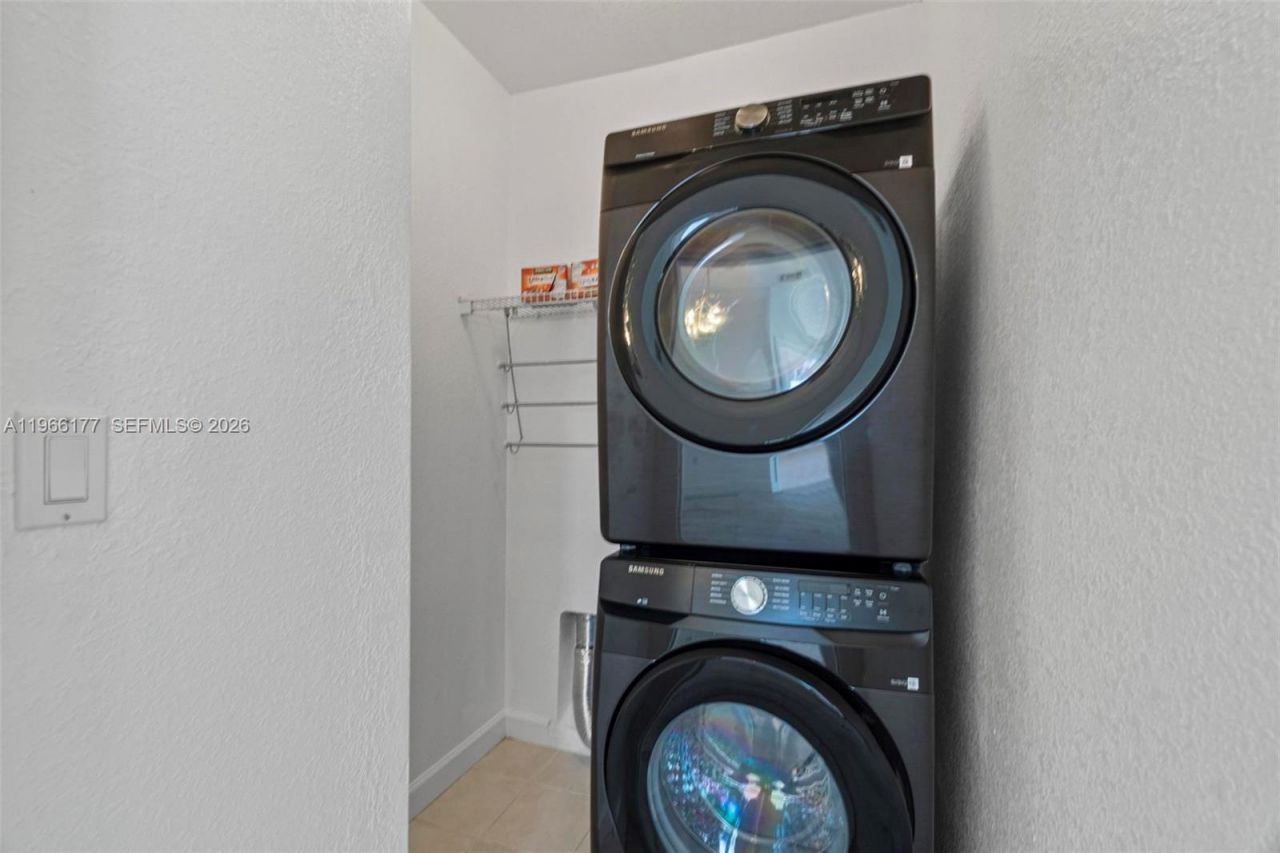 15786 SW 141st St , Unit 15786, Miami, FL 33196 Photo