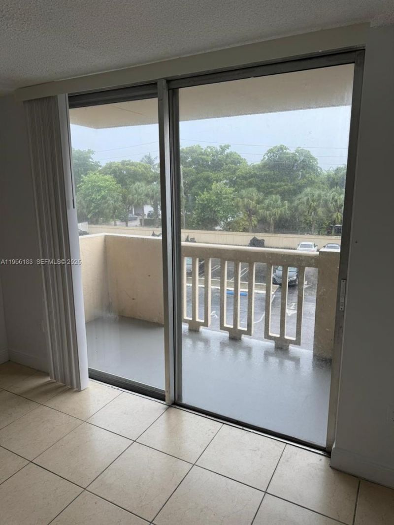 1800 Sans Souci Blvd, Unit 333, North Miami, FL 33181 Photo