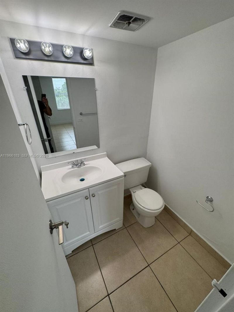 1800 Sans Souci Blvd, Unit 333, North Miami, FL 33181 Photo