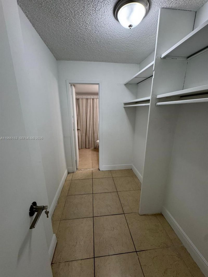 1800 Sans Souci Blvd, Unit 333, North Miami, FL 33181 Photo
