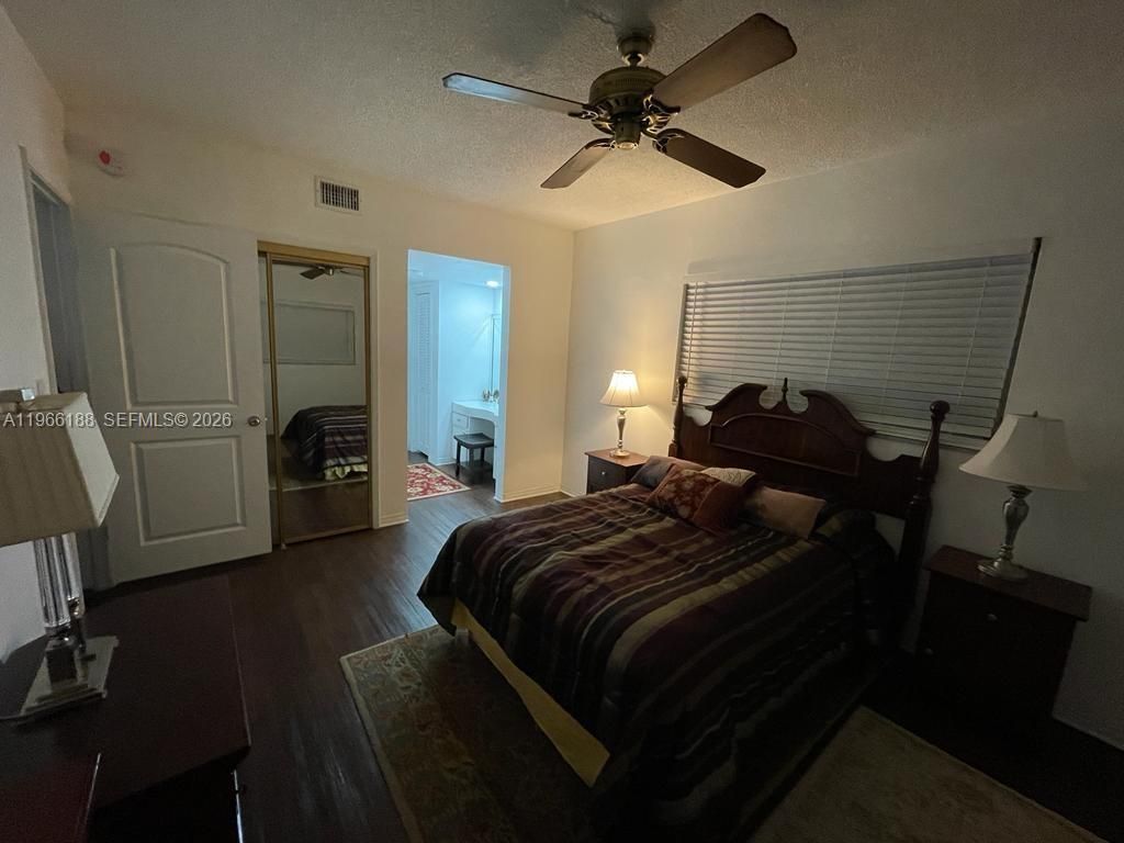 1001 Hillcrest Ct, Unit 215, Hollywood, FL 33021 Photo