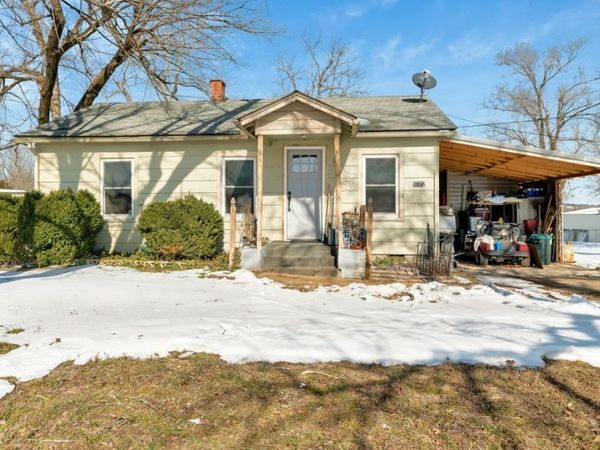 5977 Highway 62 , Gassville, AR 72653