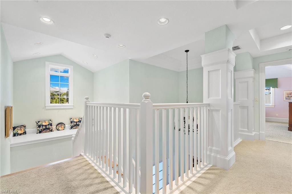 368 Hawser Ln, Naples, FL 34102 Photo