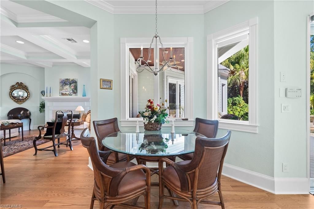 368 Hawser Ln, Naples, FL 34102 Photo
