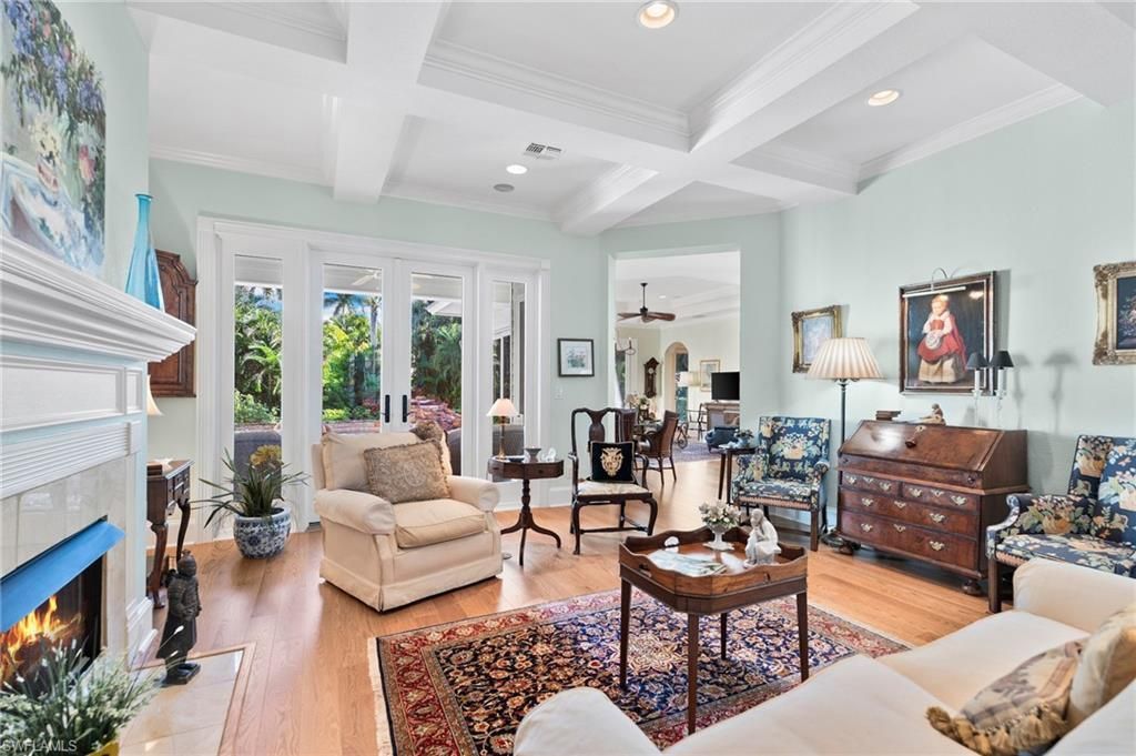368 Hawser Ln, Naples, FL 34102 Photo
