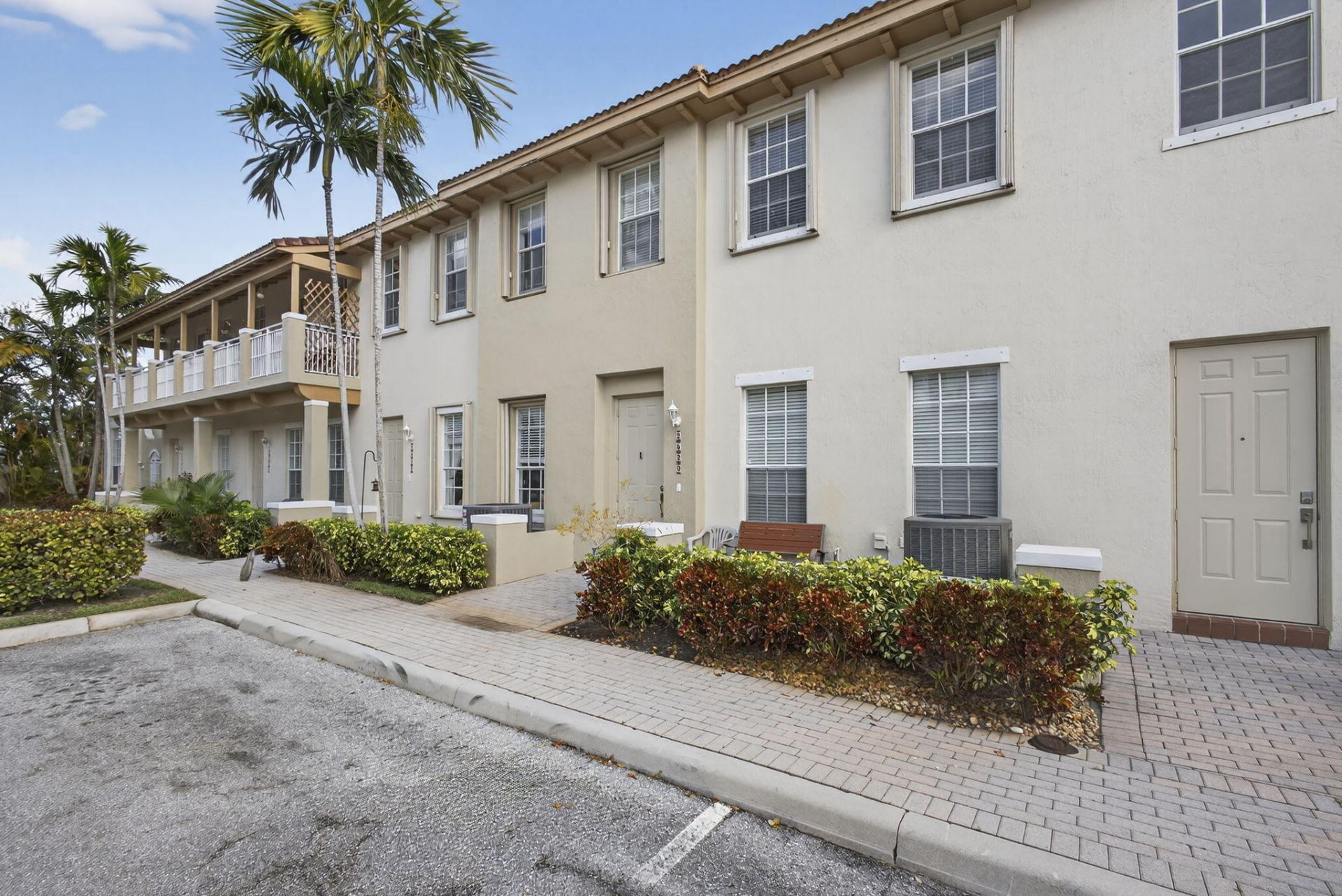 2520 NW 4th Street, Boynton Beach, FL 33426 Photo