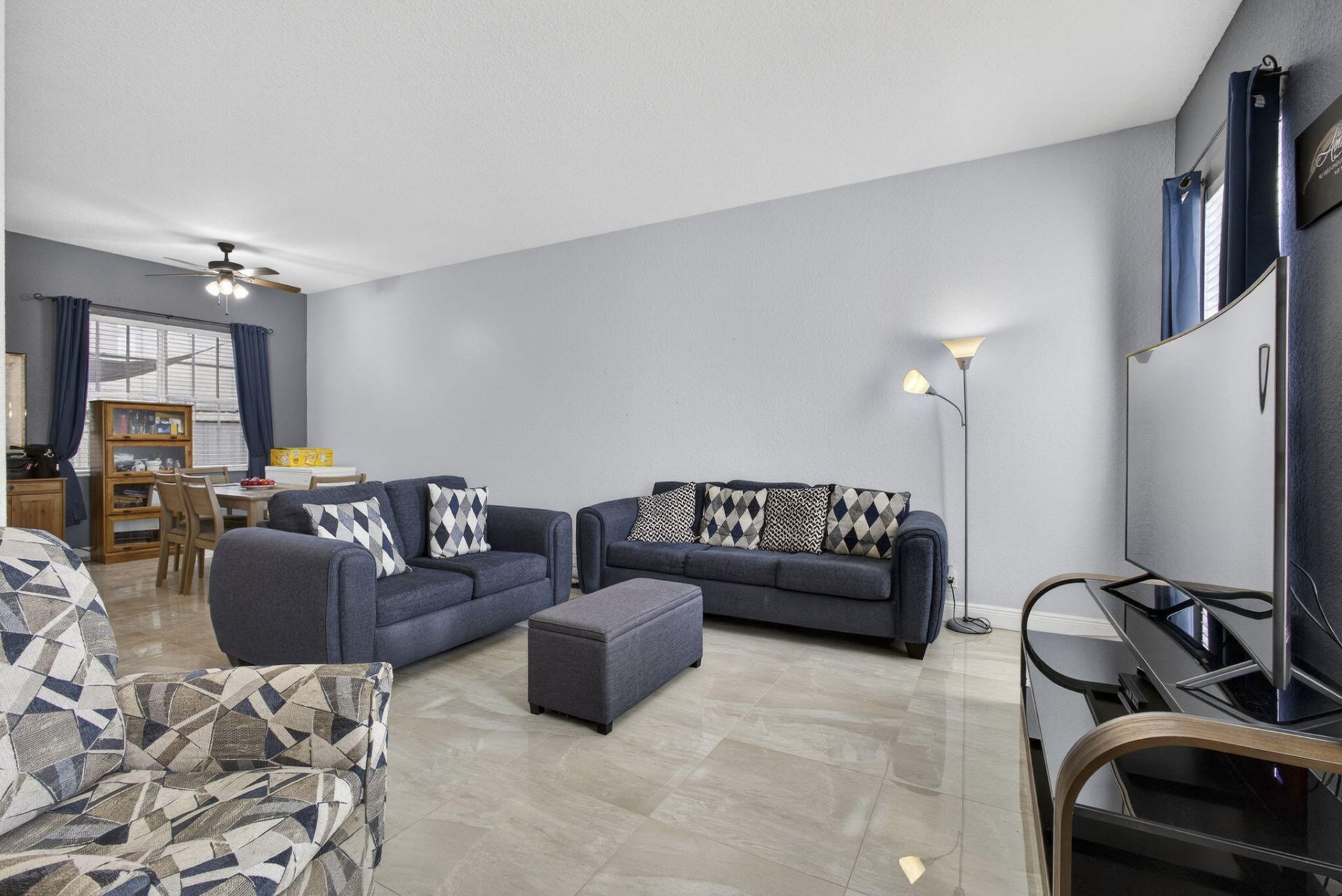 2520 NW 4th Street, Boynton Beach, FL 33426 Photo