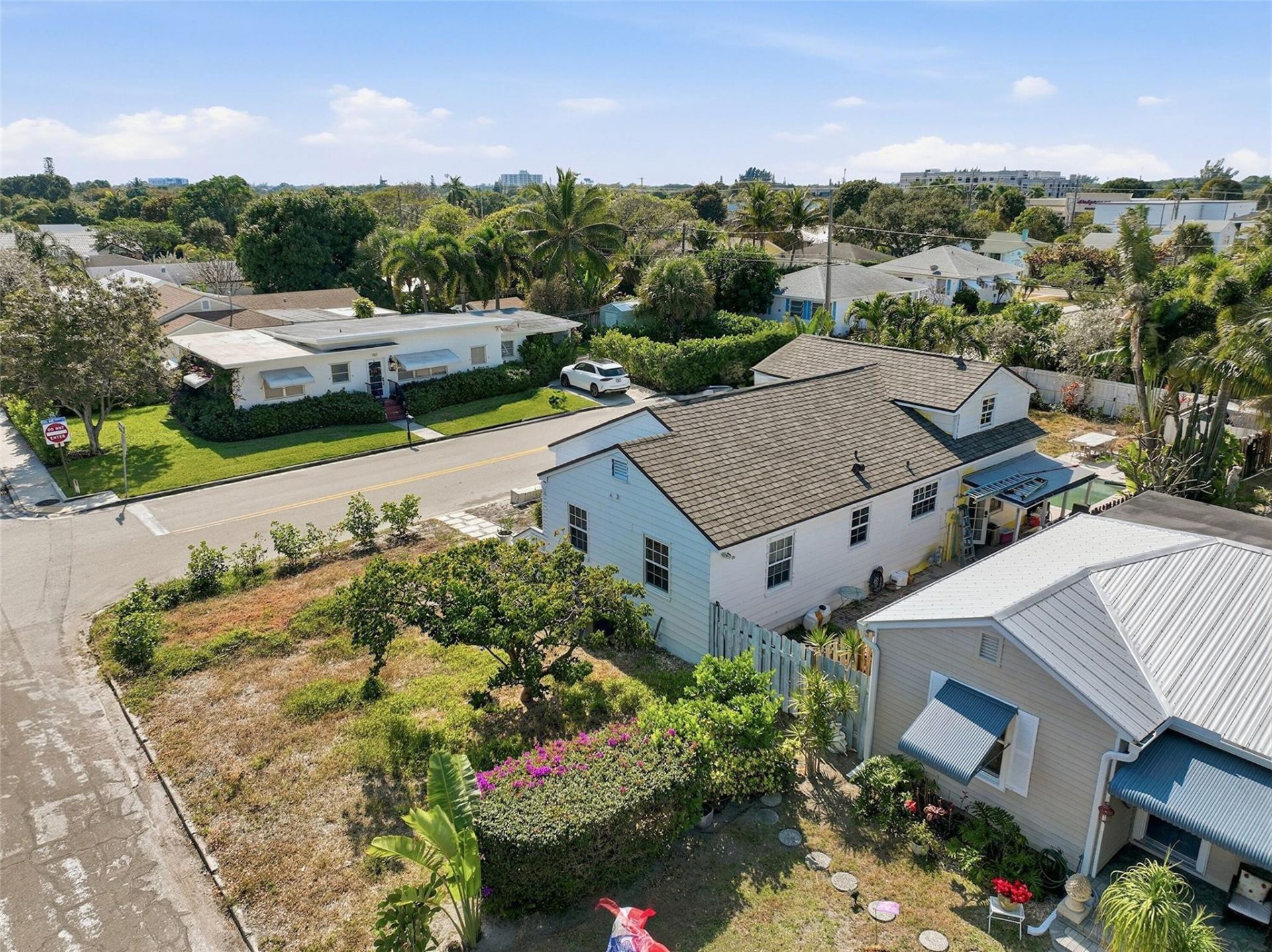 702 N 11th Avenue, Lake Worth Beach, FL 33460 Photo