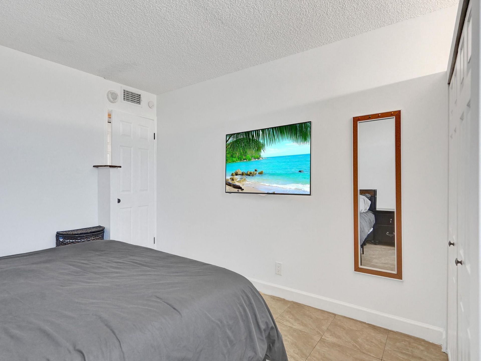 111 Briny Avenue, Unit 5-10, Pompano Beach, FL 33062 Photo