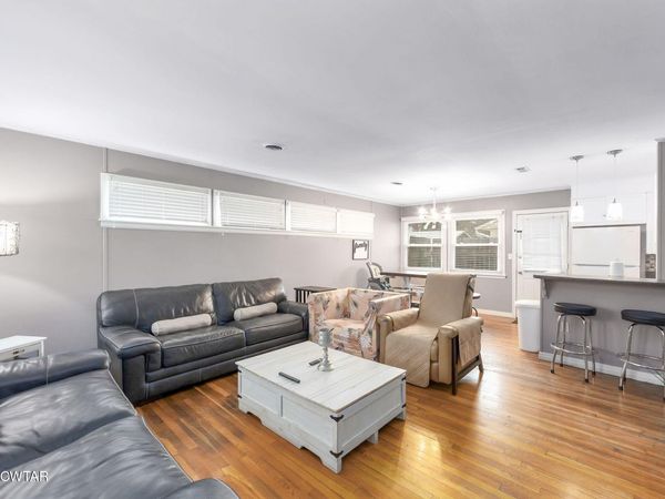 72 Shadow Lawn Drive, Jackson, TN 38301