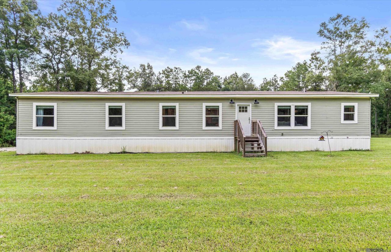 19646 King George, Livingston, LA 70754 Main Photo
