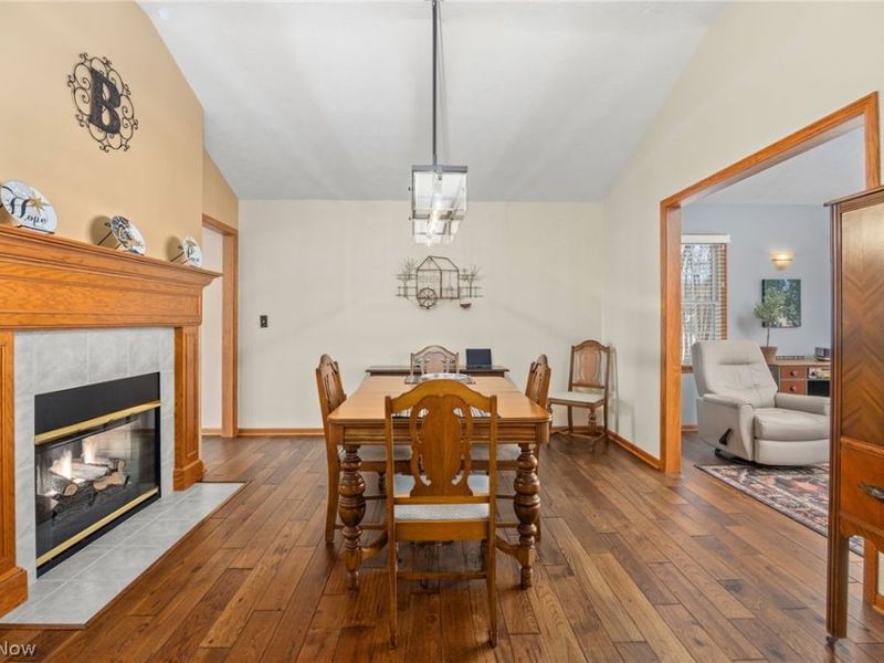 976 Rosemarie Circle, Wadsworth, OH 44281 Photo 11