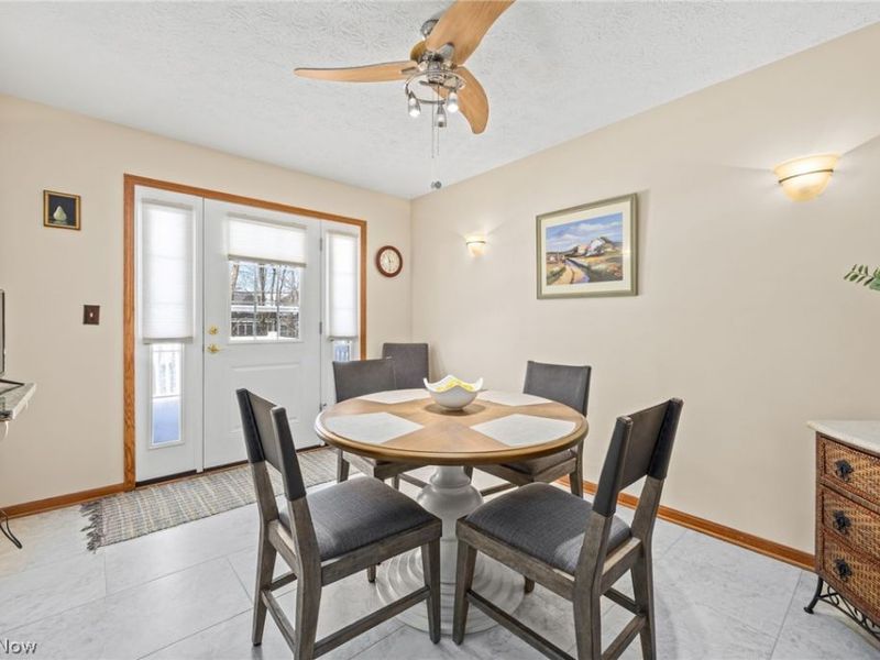 976 Rosemarie Circle, Wadsworth, OH 44281 Photo 17