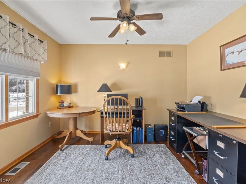 976 Rosemarie Circle, Wadsworth, OH 44281 Photo 7