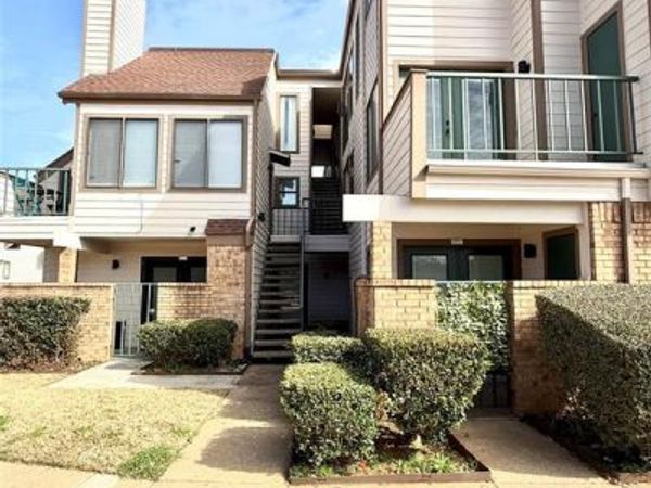 2309 Balsam Drive, Unit K213, Arlington, TX 76006