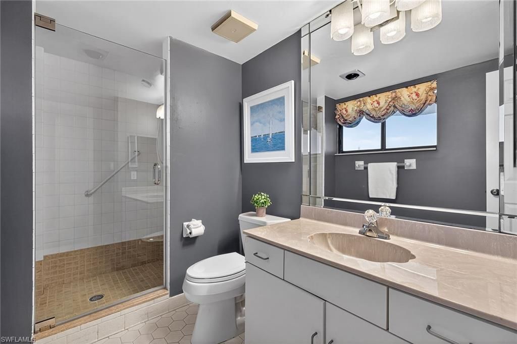 6075 Pelican Bay Blvd, Unit 706, Naples, FL 34108 Photo