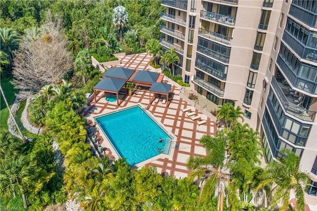 6075 Pelican Bay Blvd, Unit 706, Naples, FL 34108 Photo