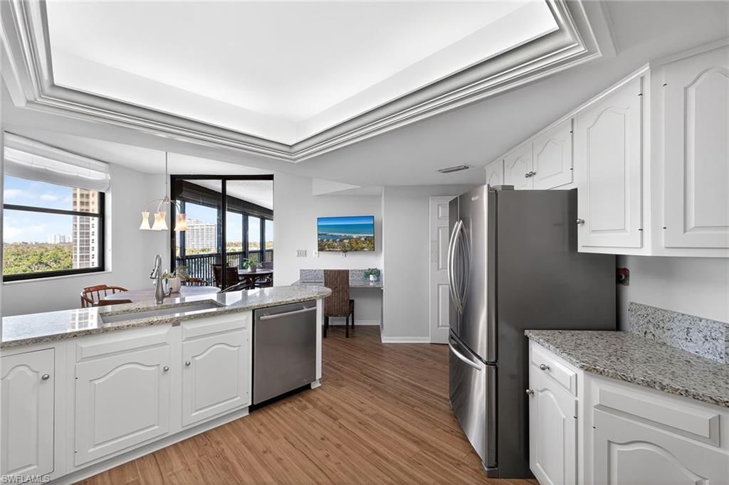 6075 Pelican Bay Blvd, Unit 706, Naples, FL 34108 Photo