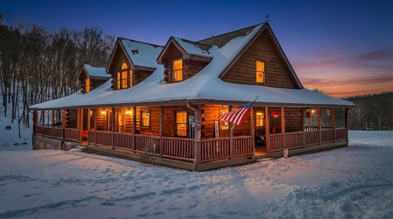 1256 Prussia Road, Waverly, OH 45690 Main Photo