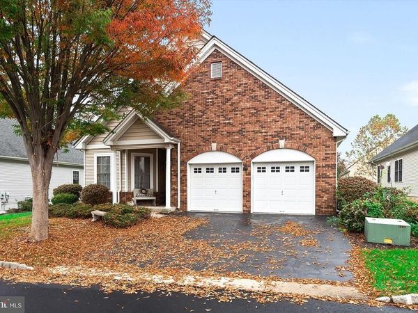 3 NIGHTINGALE DRIVE, HAMILTON, NJ 08690