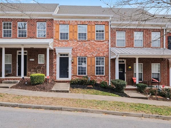 8212 Persia Way , Nashville, TN 37211