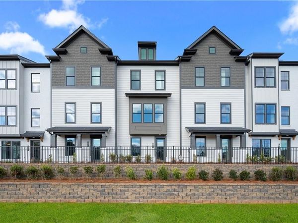 1867 Marisol Circle NW, Kennesaw, GA 30144