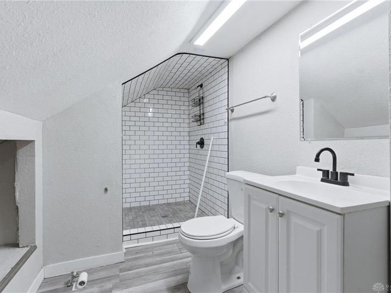 84 Vine Street, Dayton, OH 45409 Photo 14