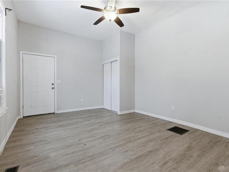 84 Vine Street, Dayton, OH 45409 Photo 9