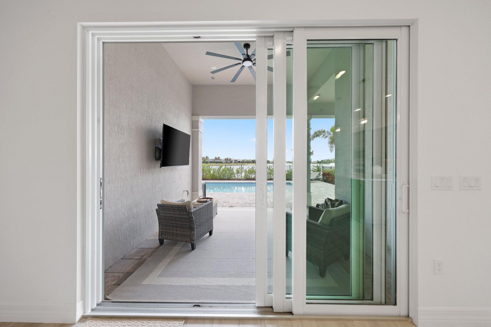 10466 Northbrook Circle, West Palm Beach, FL 33412 Photo