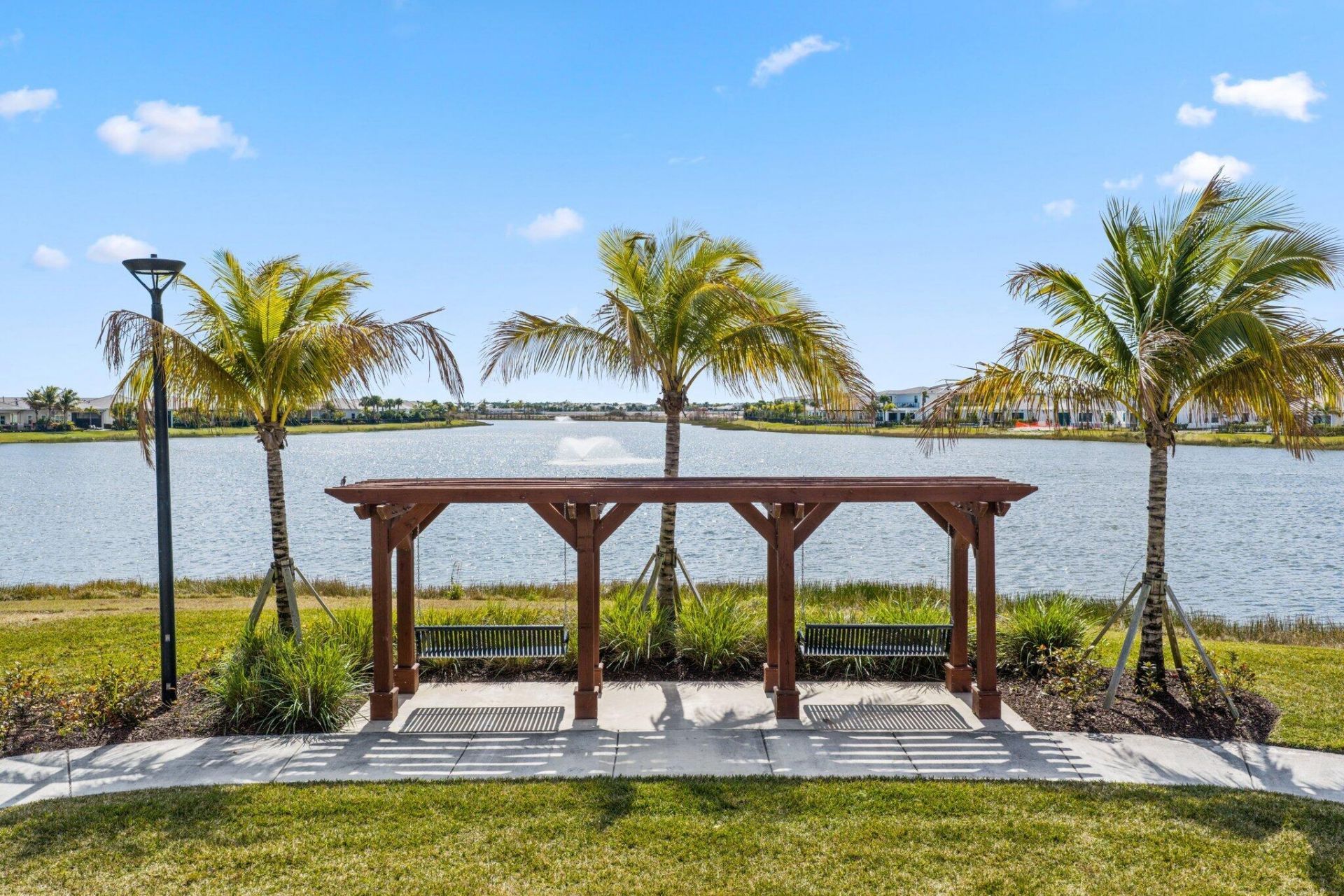 10466 Northbrook Circle, West Palm Beach, FL 33412 Photo