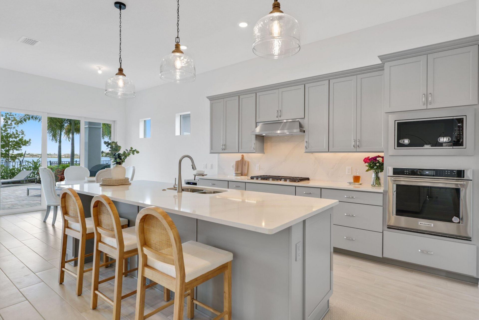 10466 Northbrook Circle, West Palm Beach, FL 33412 Photo