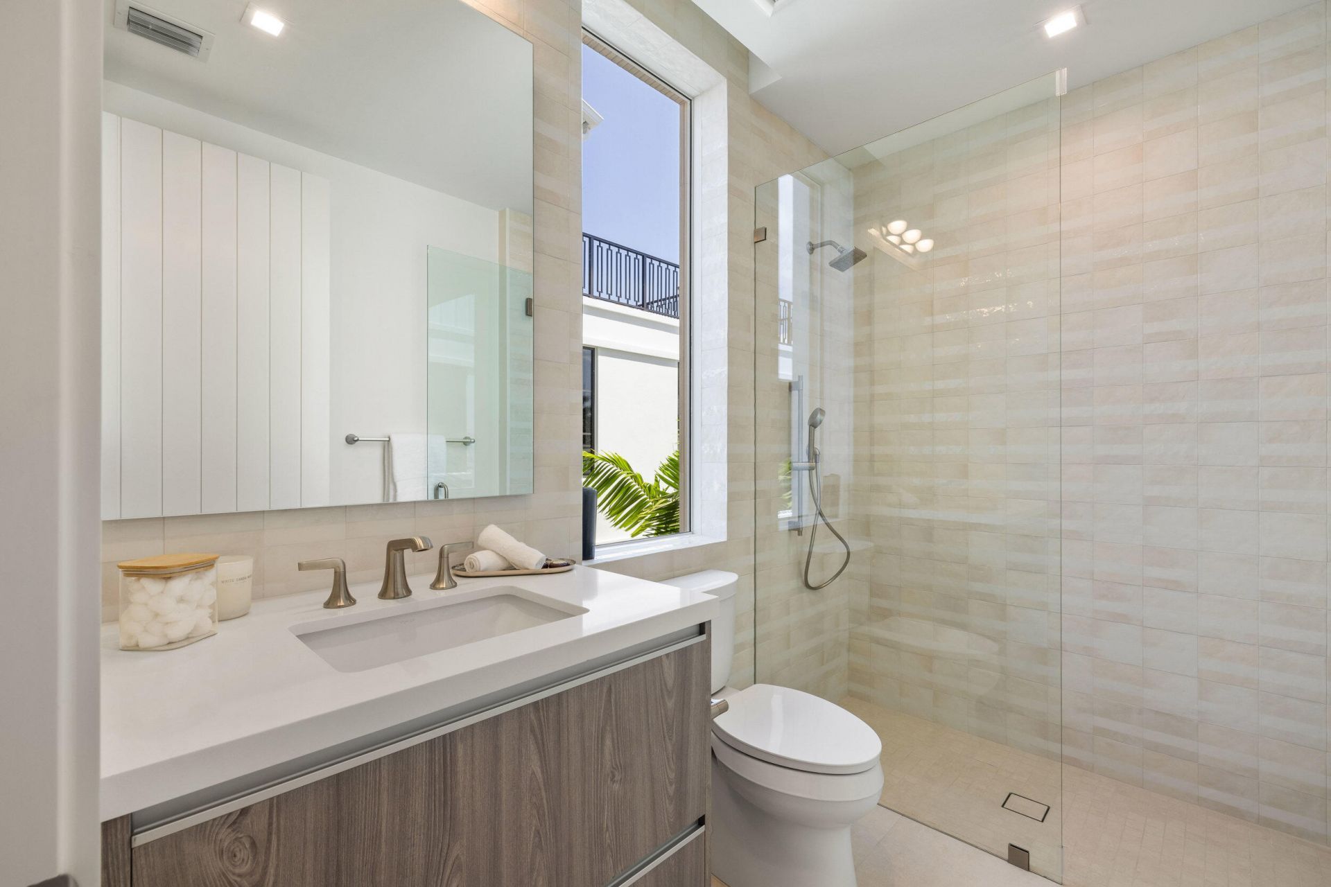 816 Palm Trail, Delray Beach, FL 33483 Photo