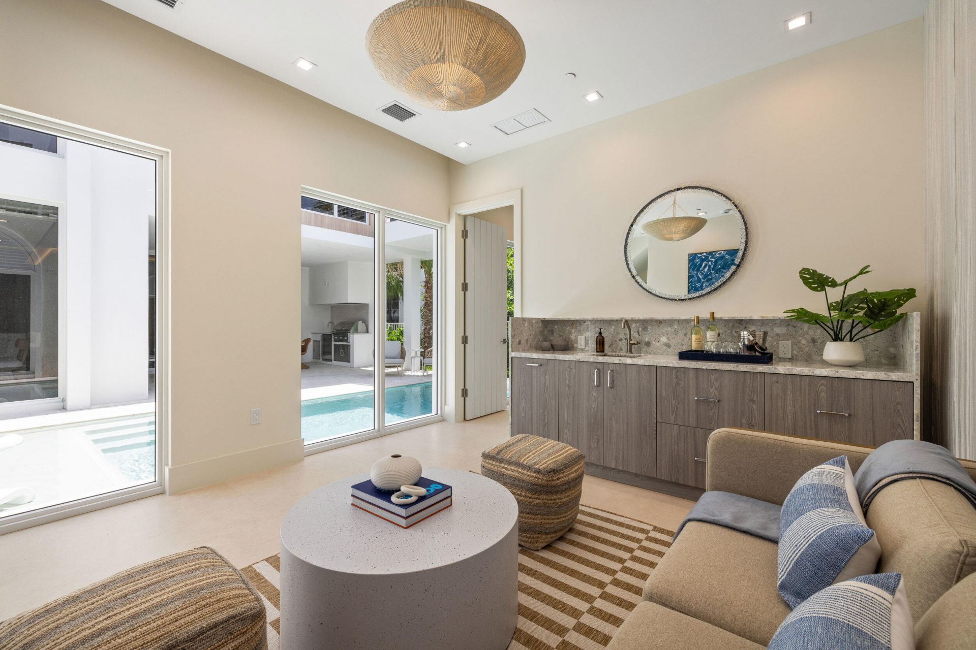 816 Palm Trail, Delray Beach, FL 33483 Photo