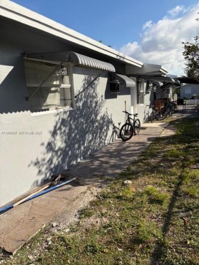 1913 SW Gardenia Rd, Fort Lauderdale, FL 33317 Photo