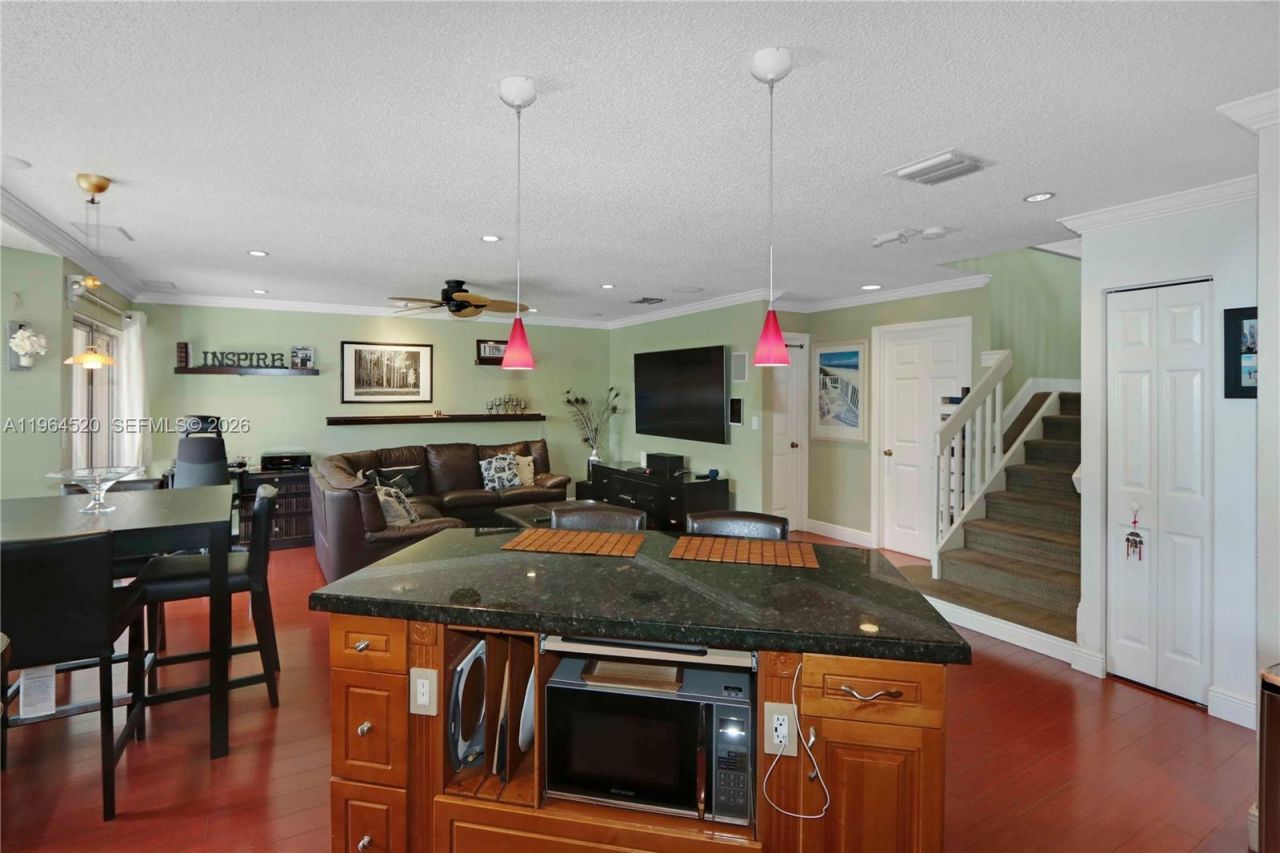 9465 SW 155th Ave, Miami, FL 33196 Photo