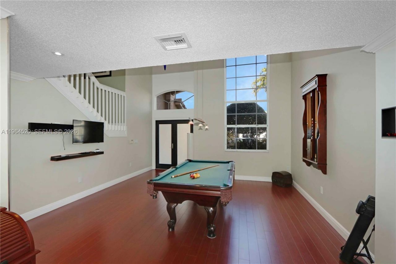 9465 SW 155th Ave, Miami, FL 33196 Photo