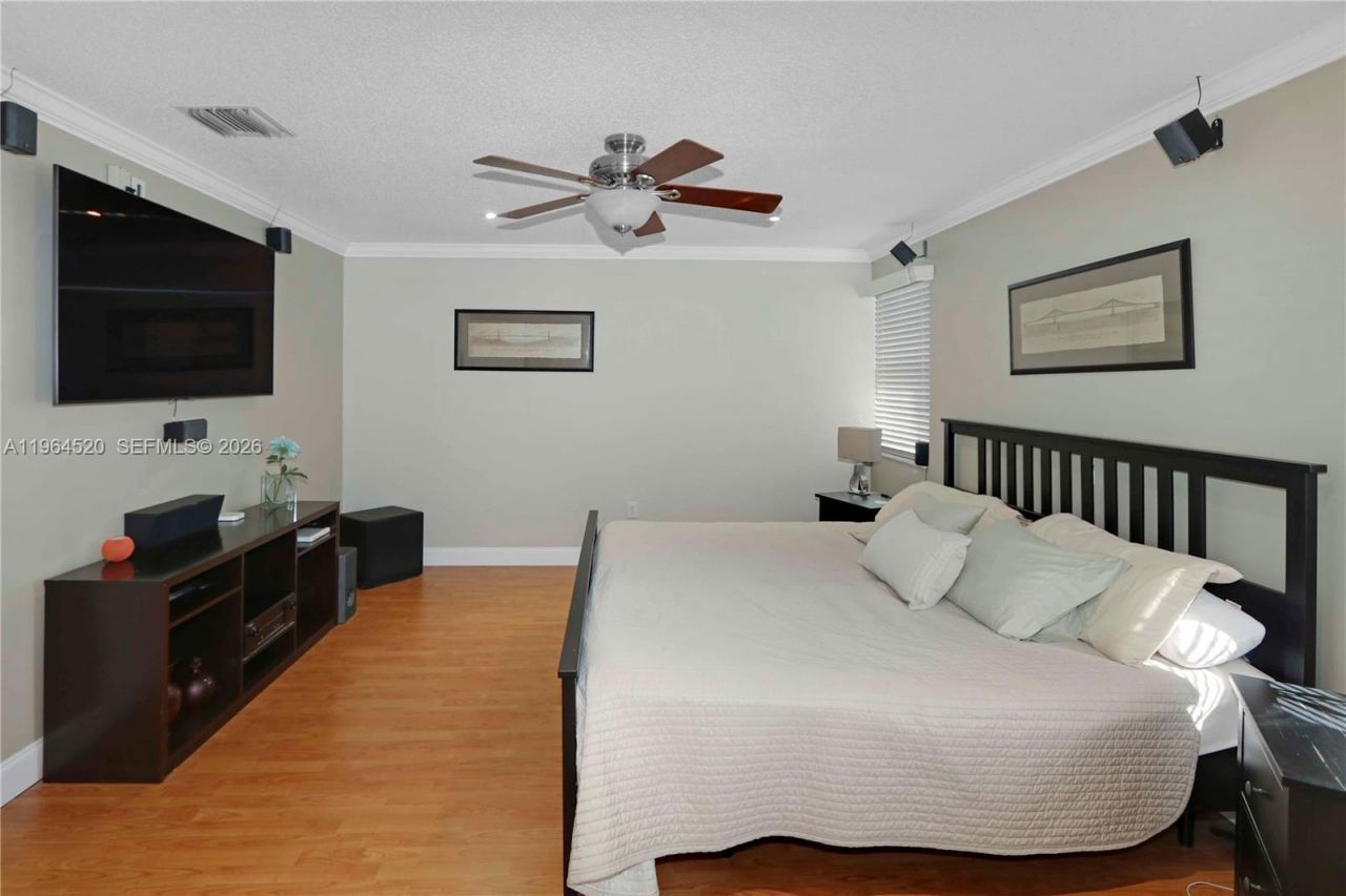 9465 SW 155th Ave, Miami, FL 33196 Photo