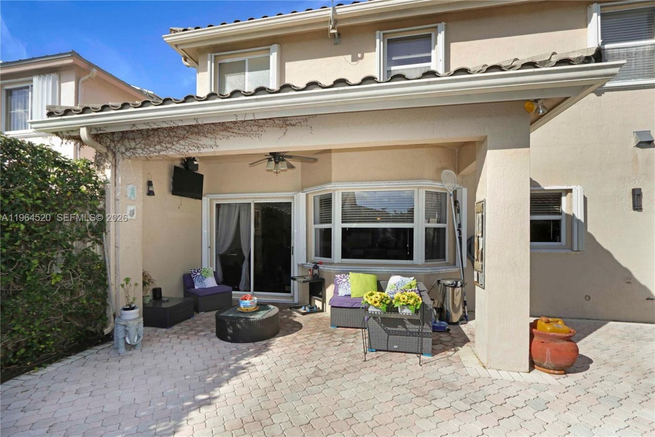 9465 SW 155th Ave, Miami, FL 33196 Photo