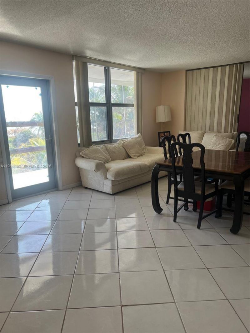 9225 Collins Ave , Unit 302, Surfside, FL 33154 Photo
