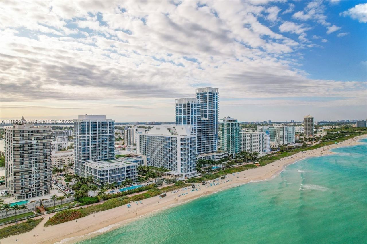 6799 Collins Ave, Unit 704, Miami Beach, FL 33141 Photo