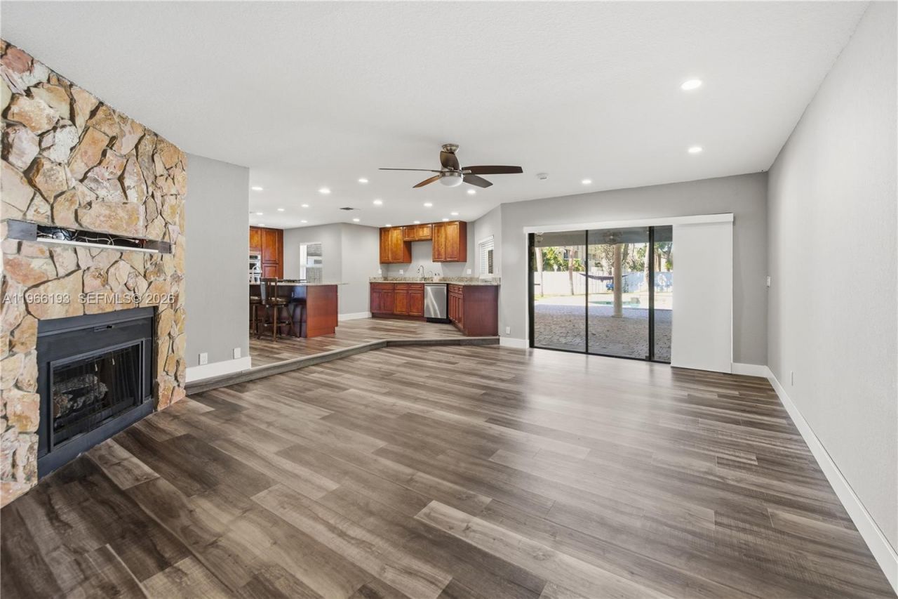 2791 SW 86th Way, Davie, FL 33328 Photo