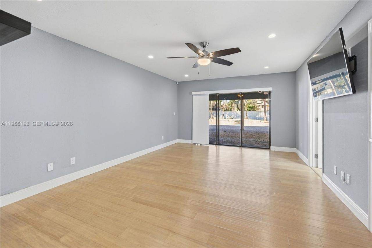 2791 SW 86th Way, Davie, FL 33328 Photo