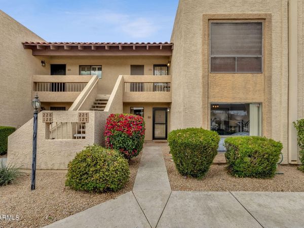8651 E ROYAL PALM Road, Unit 127, Scottsdale, AZ 85258